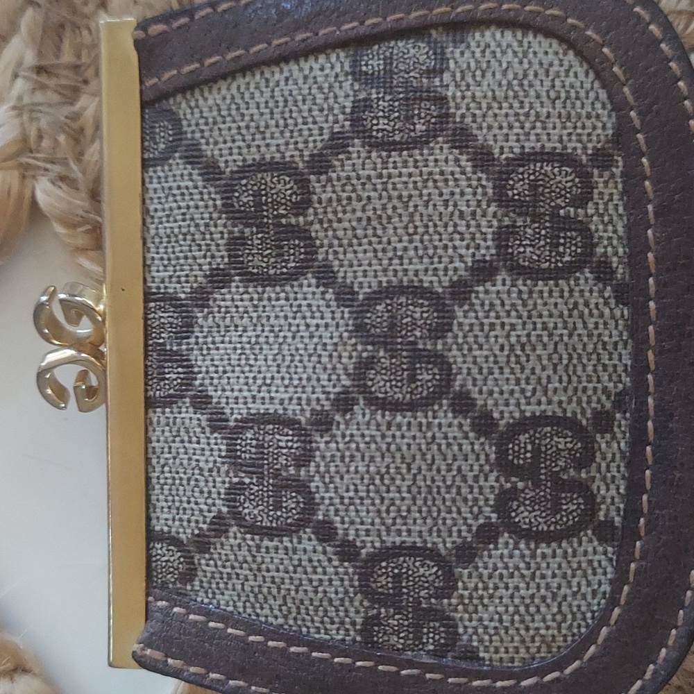 Authentic Gucci coin pouch vintage kisslock - Picture 7 of 7